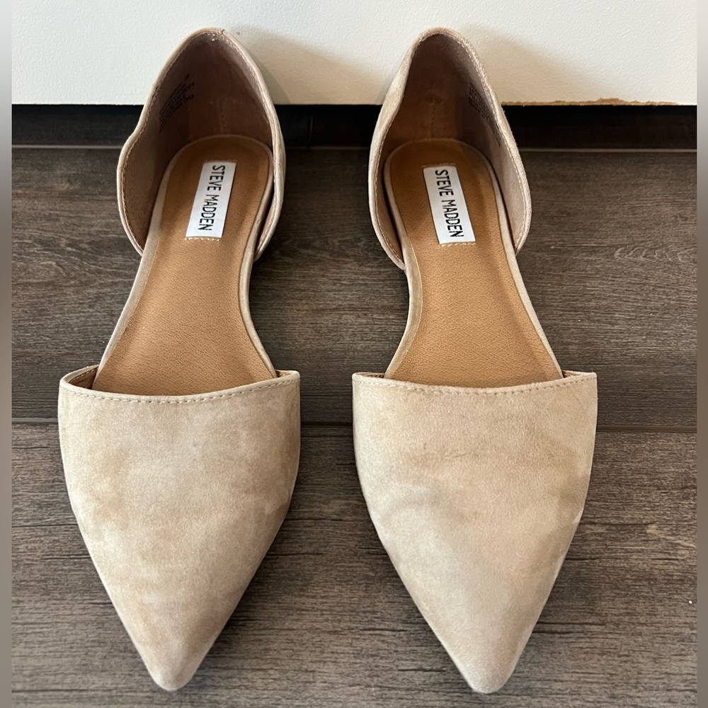 Steve Madden Nude Pointed Toe Suede Flats - Size 8M